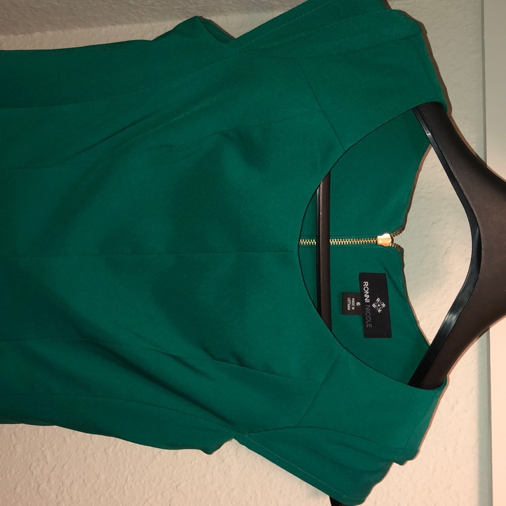 Ronni Nicole Green Godet Style A-line Dress